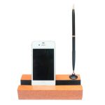 BASE DE MADERA PARA CELULAR CON PORTA PLUMA